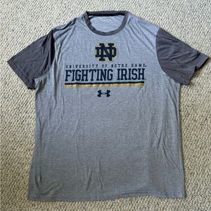 Under Armour Notre Dame HeatGear Size Large T-Shirt